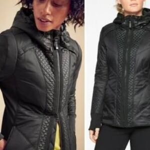 Athleta Rock Ridge Primaloft Jacket Size Medium Black